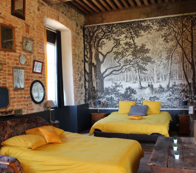 Chateau-de-gorze_gite_la-tour